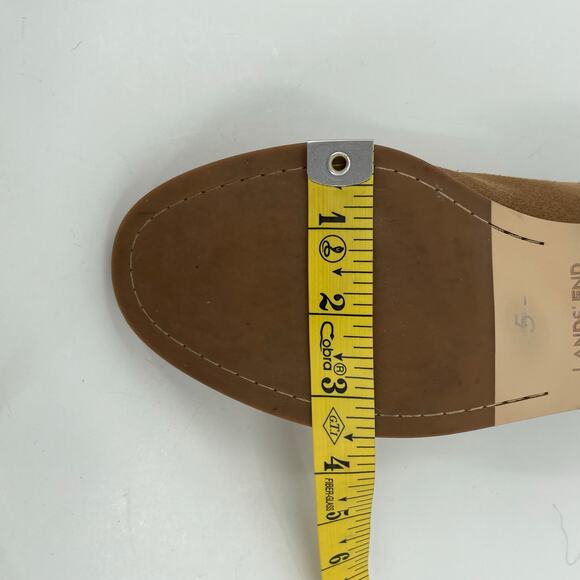Lands’ End Women's V-Cut Slip-On Suede Ankle Boots Booties, Tan, Sz. 6B Flats - Picture 11 of 12